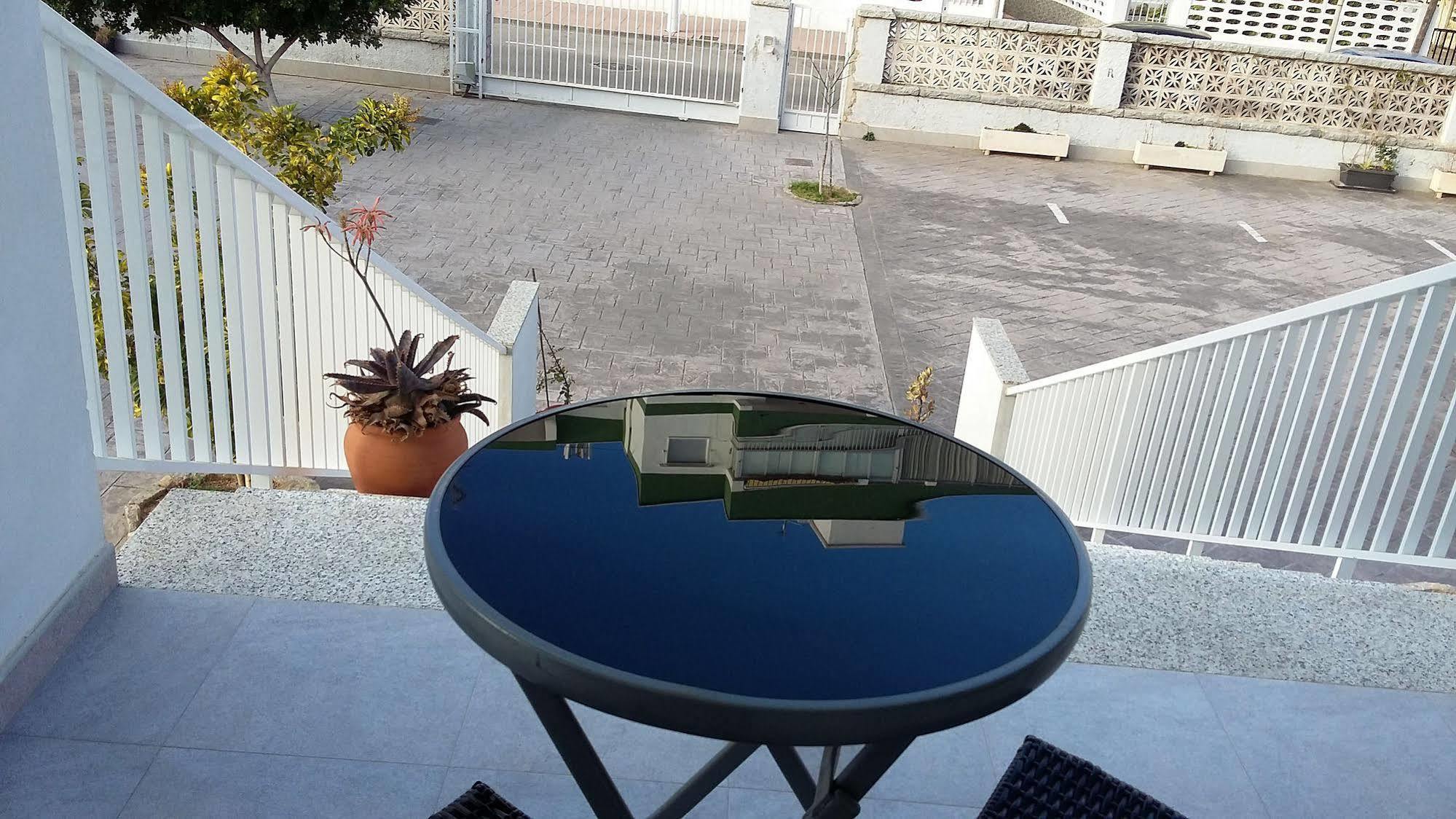 Apartamentos Gandia Centro 3000 المظهر الخارجي الصورة